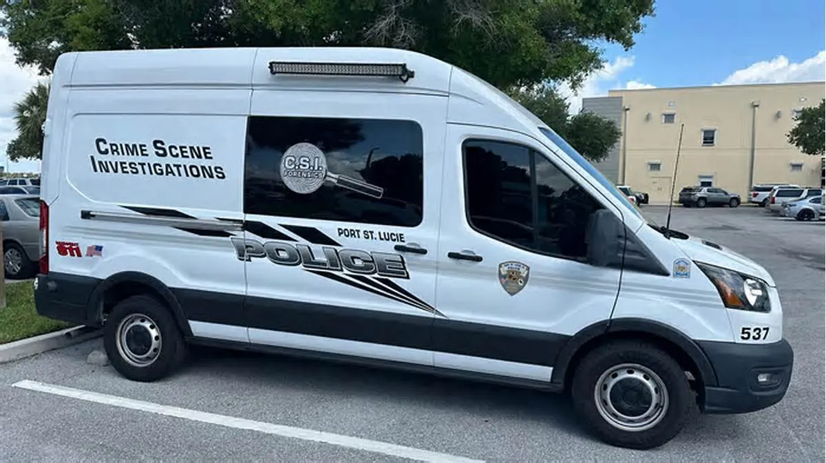 Six businesses burglarized at a Port St. Lucie plaza